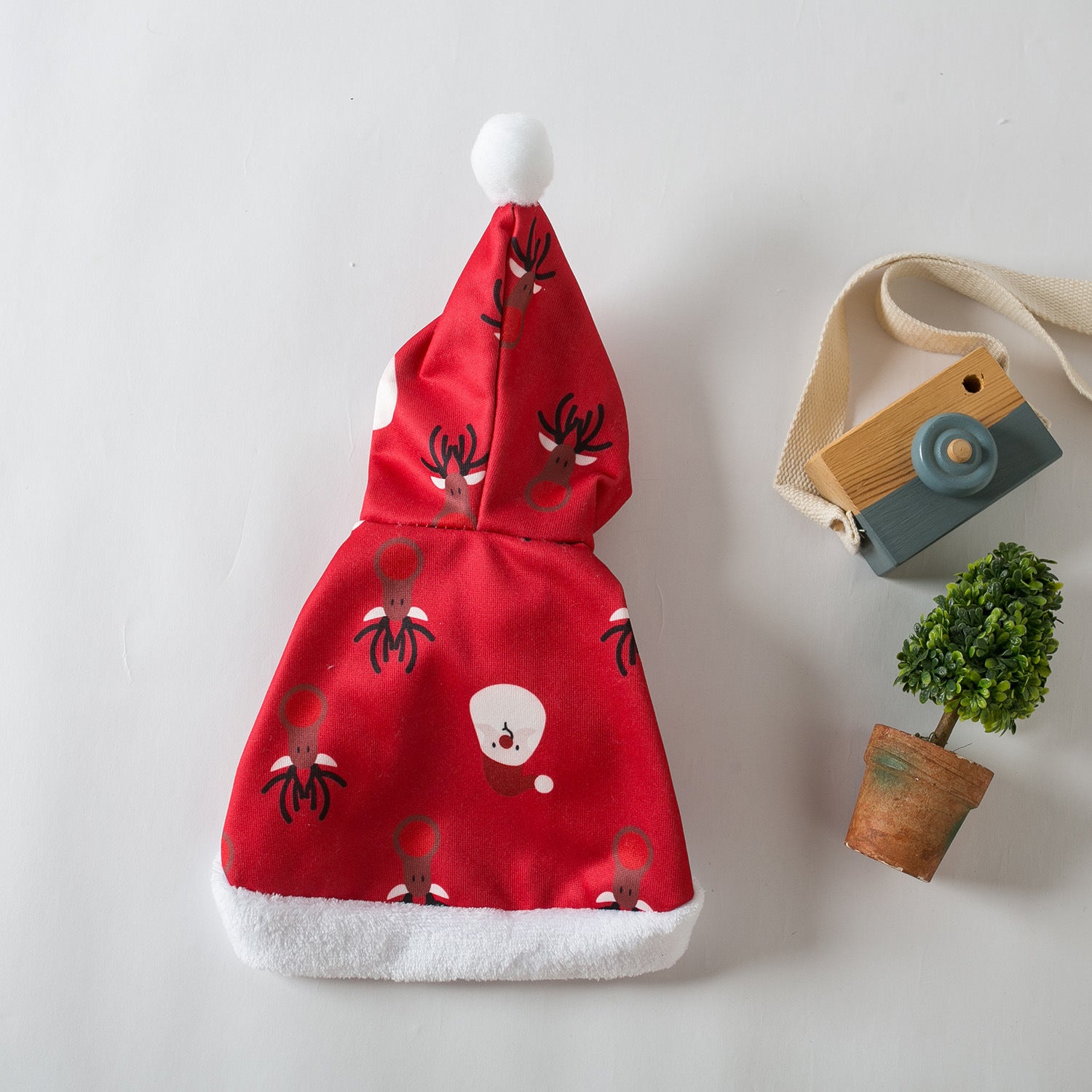 Dog with Cape, Festive Christmas & New Year Red Cloak for Cats & Dogs