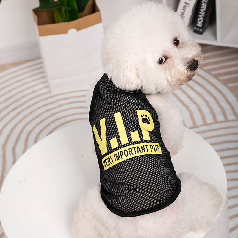 Black dog vest with "V.I.P BOSS" and gold chain accessory for stylish pets
